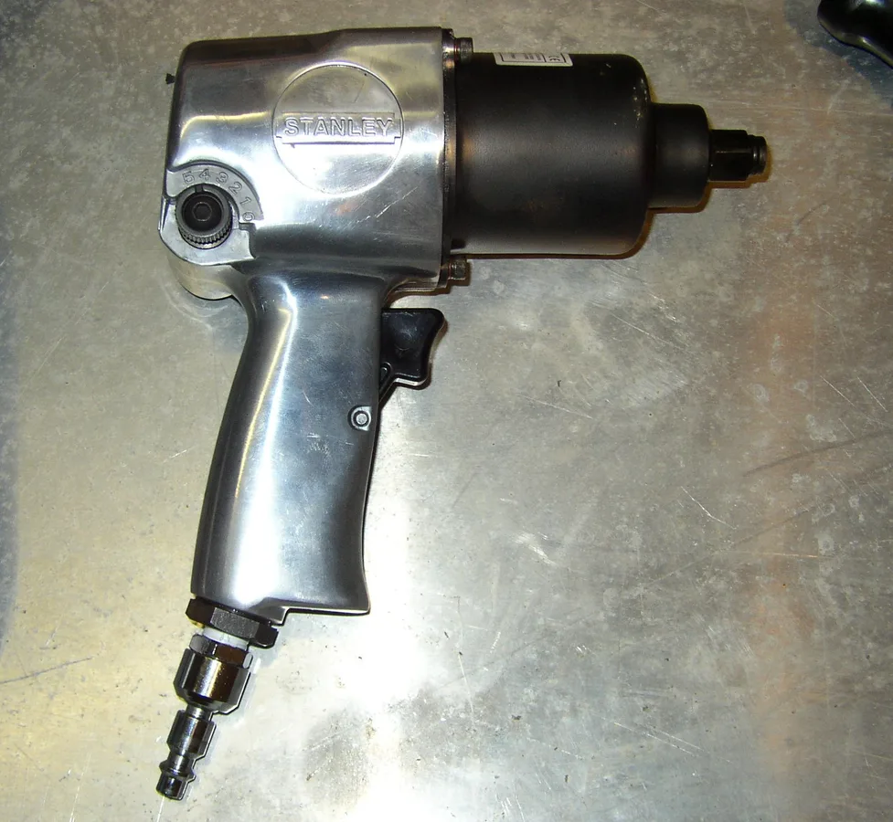 Category example: a pneumatic square-drive impact wrench, not the listed cordless model.